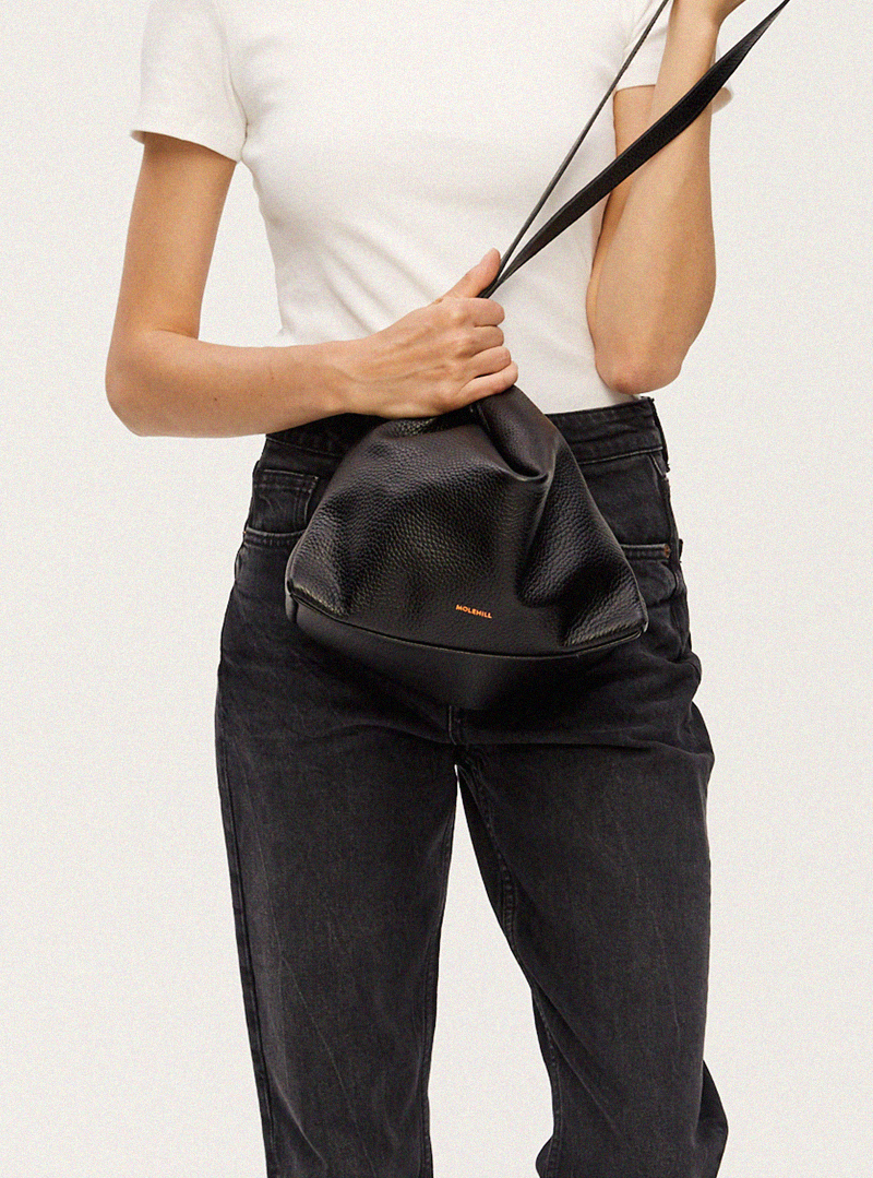 BUNA Crossbody Bag Grained Black - Image 4