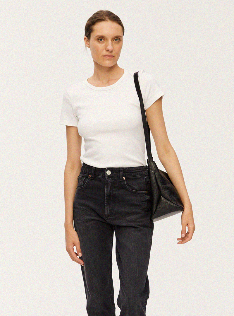 BUNA Crossbody Bag Grained Black - Image 5