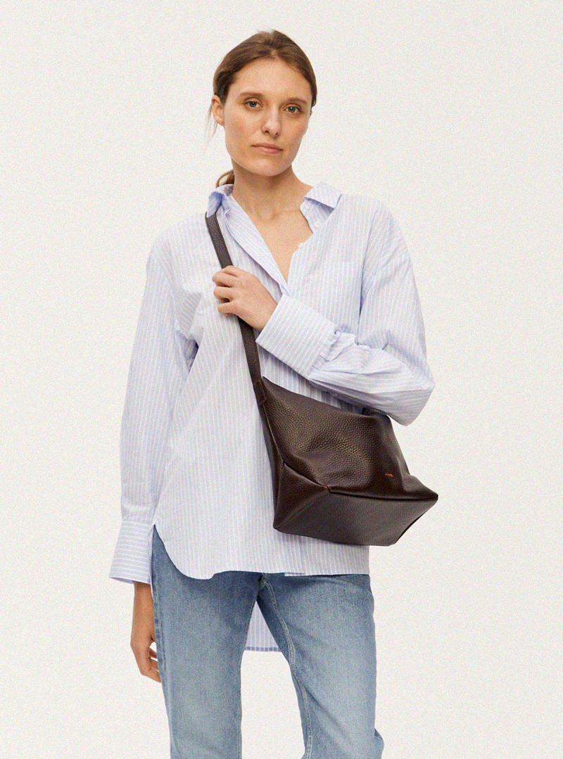 BUNA Crossbody Bag Grained Brown - Image 5