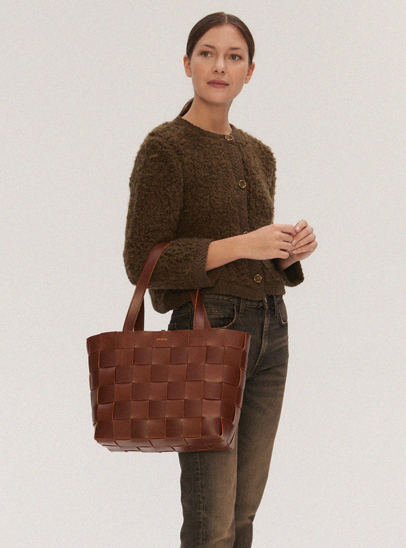 PANE Tote Woven Bag Light Brown - Image 2