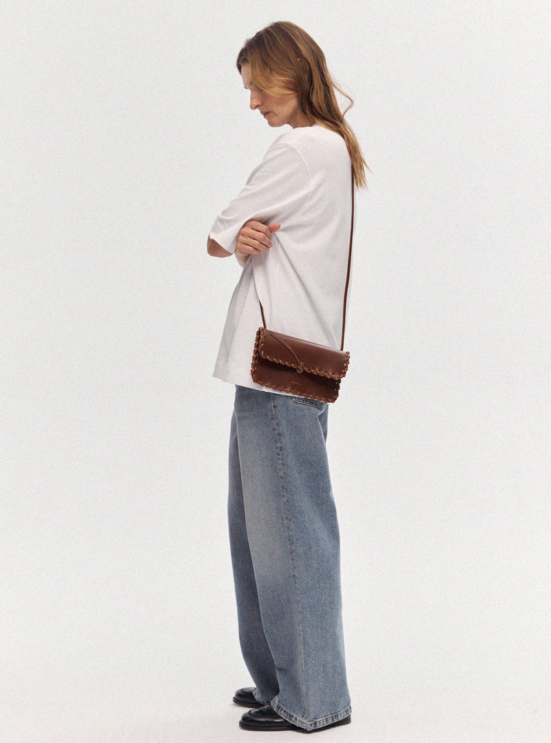 PECORA Crossbody Woven Bag Light Brown - Image 5